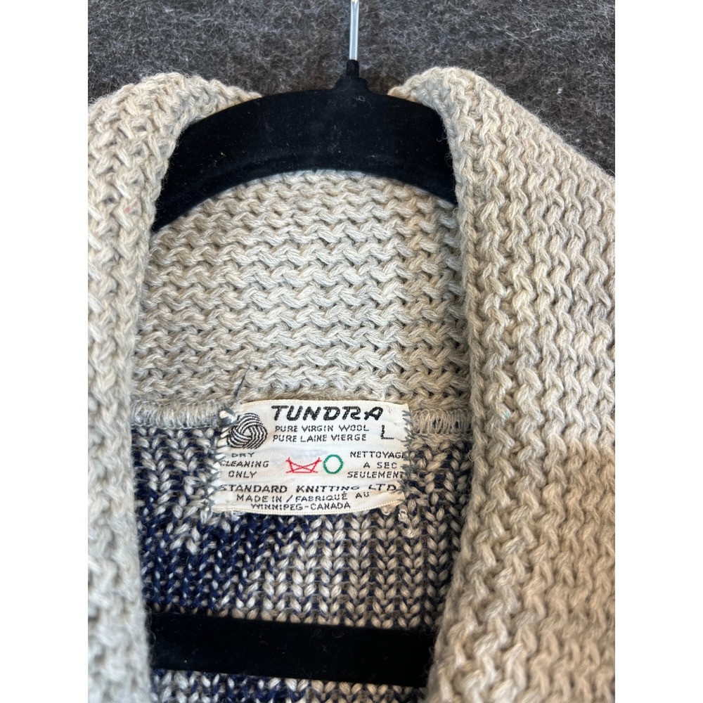 VTG 70s Cowichan Fair Isle Cardigan Mens Large Tundra Virgin Wool Sweater Cozy - Picture 5 of 6